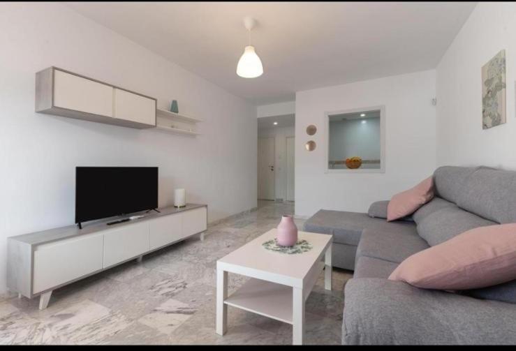 Apartamentos Torremolinos Centro 3 Ngoại thất bức ảnh